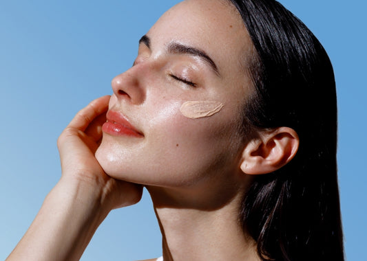 Sunscreen 101: Your Ultimate Defense Against Aging